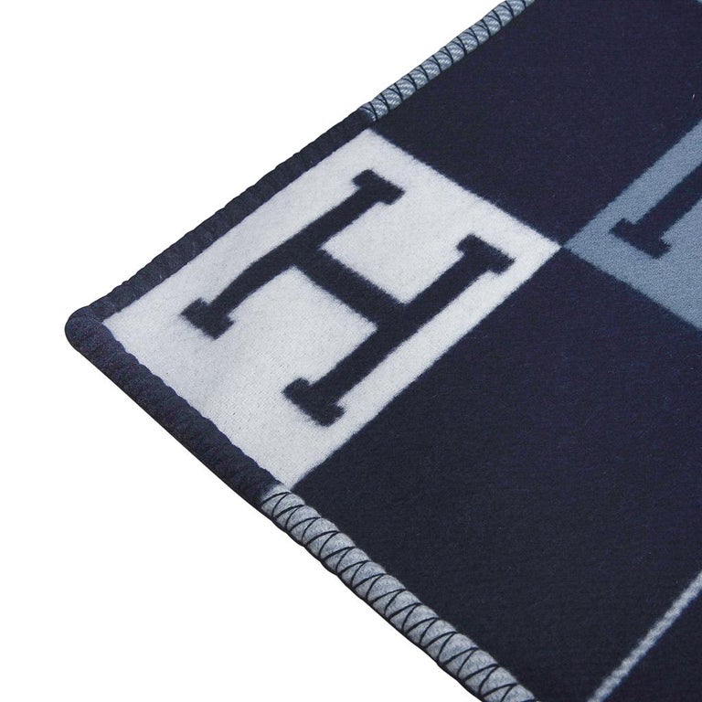 Hermes Blanket Avalon III Signature H Blue Caban / Ecru Throw New For