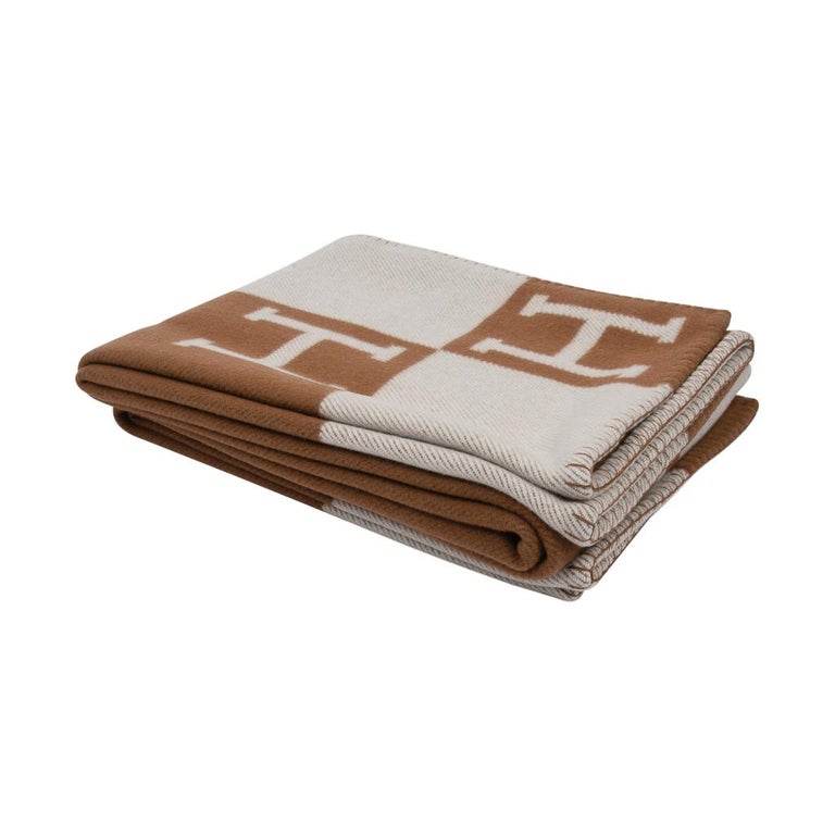 Hermes Blanket Avalon III Signature H Camel and Ecru Throw at 1stDibs