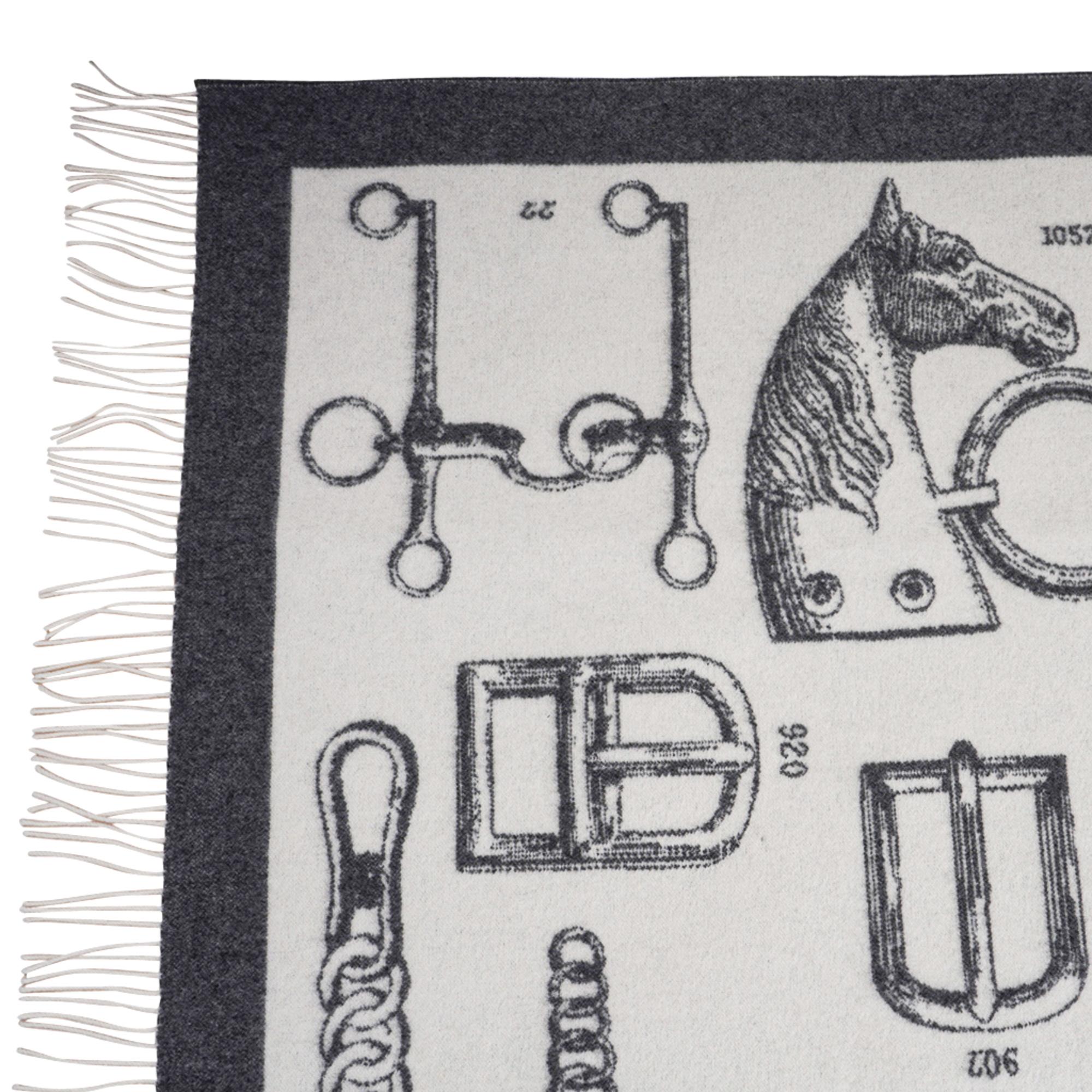 Decken-Metalldecken-Reiterdecken-Gris / Ecru, limitierte Auflage, neu von Hermes im Zustand „Neu“ im Angebot in Miami, FL