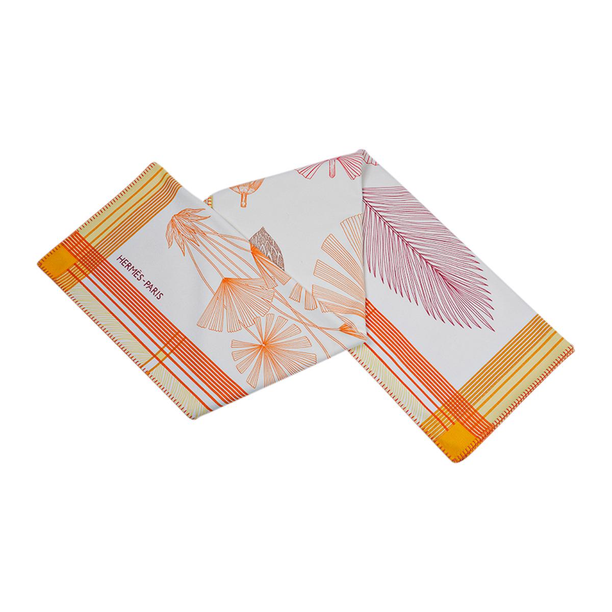 Hermes Blanket Palmarum Fortunei Pollen / Corail Cashmere and Wool In New Condition In Miami, FL
