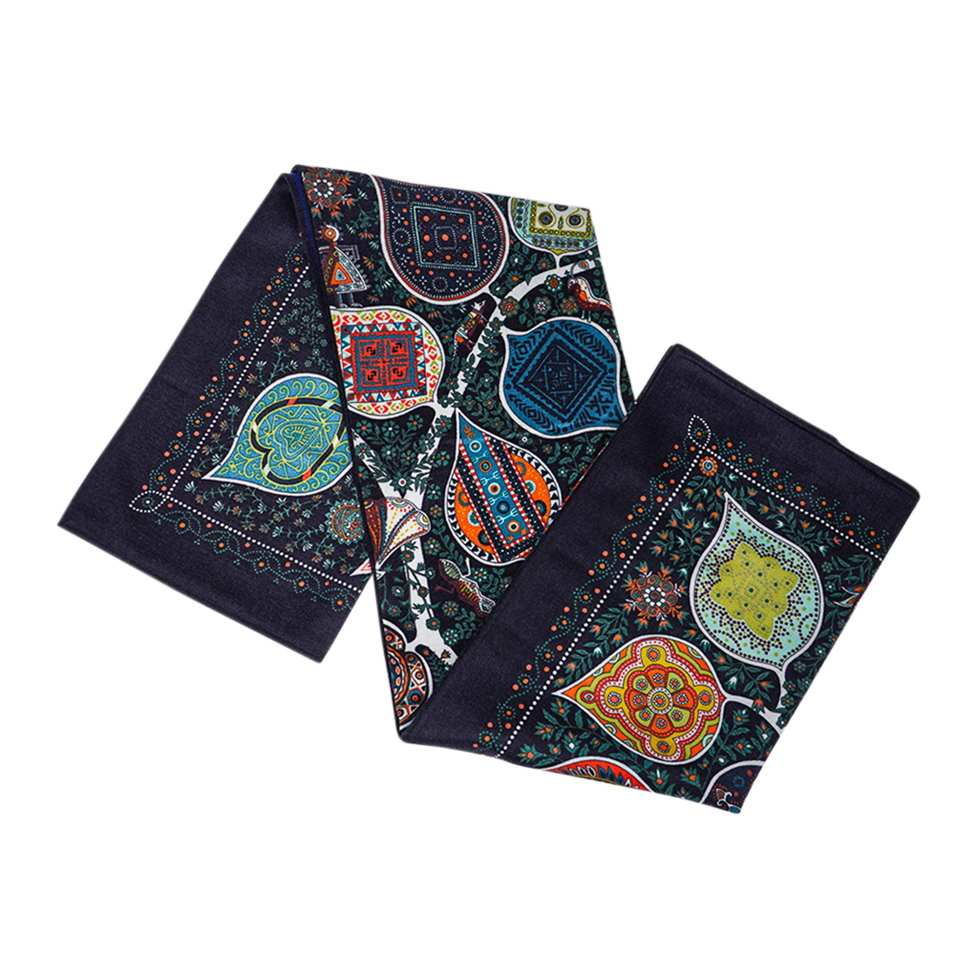 Mightychic offers a limited edition Hermes rare multicolored L'Arbre de Vie (Tree of Life) blanket.
Designed by Christine Henry in 2012.
A beautiful expression of paisley inspired leaves.
This fabulous blanket is a chic addition to any room.
Fabric
