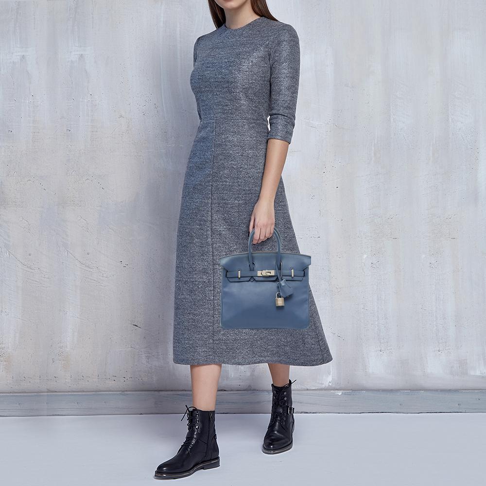 Its timeless design rich history impeccable construction and limited availability have made the iconic Birkin a coveted work of art and a great investment. Were bringing the icon to you with this Birkin 25. Made in France it is sewn using Swift