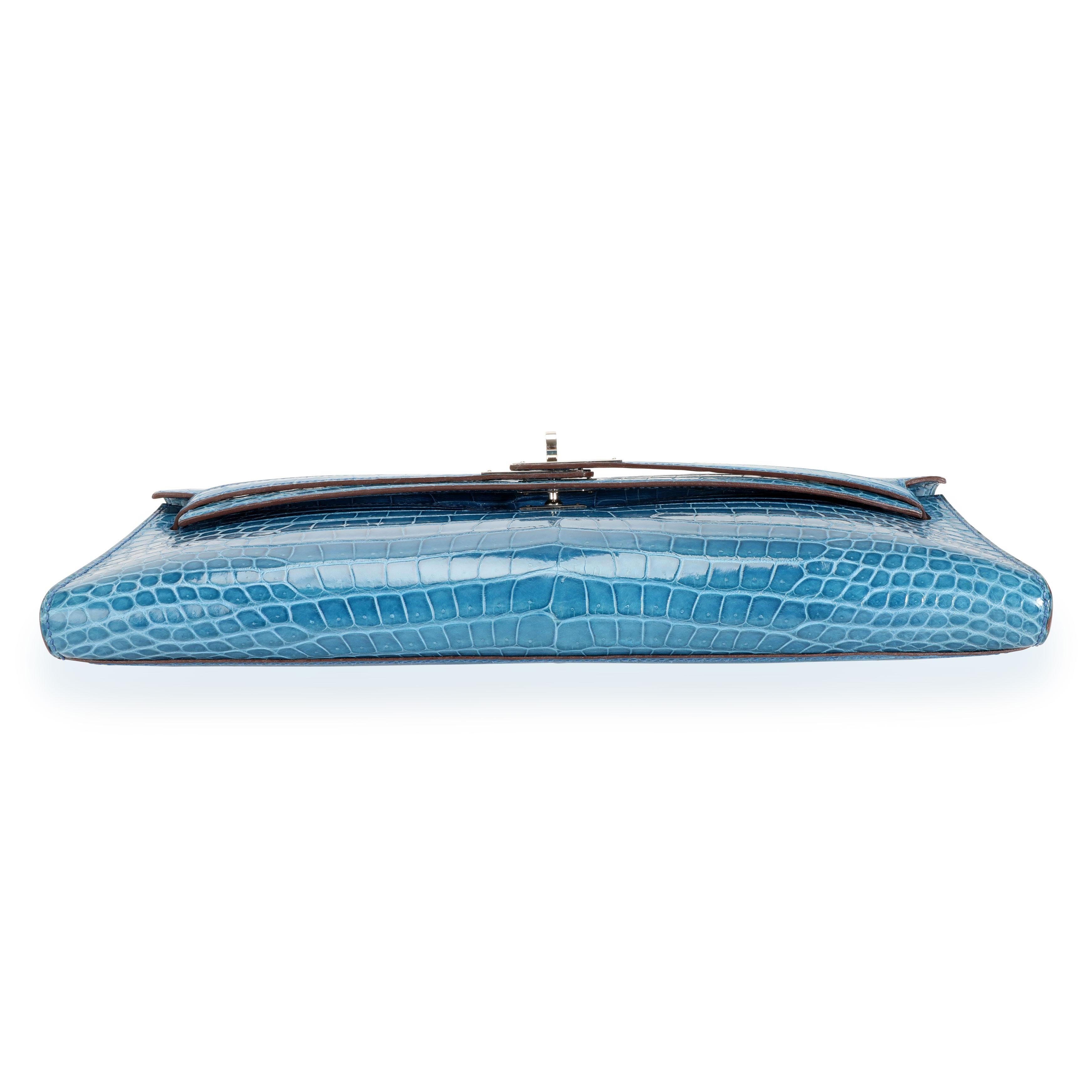 bleu frida hermes