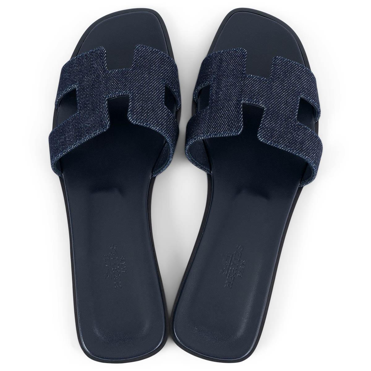 HERMES Bleu Brut blue DENIM ORAN Slides Sandals Shoes 37.5 For Sale 1