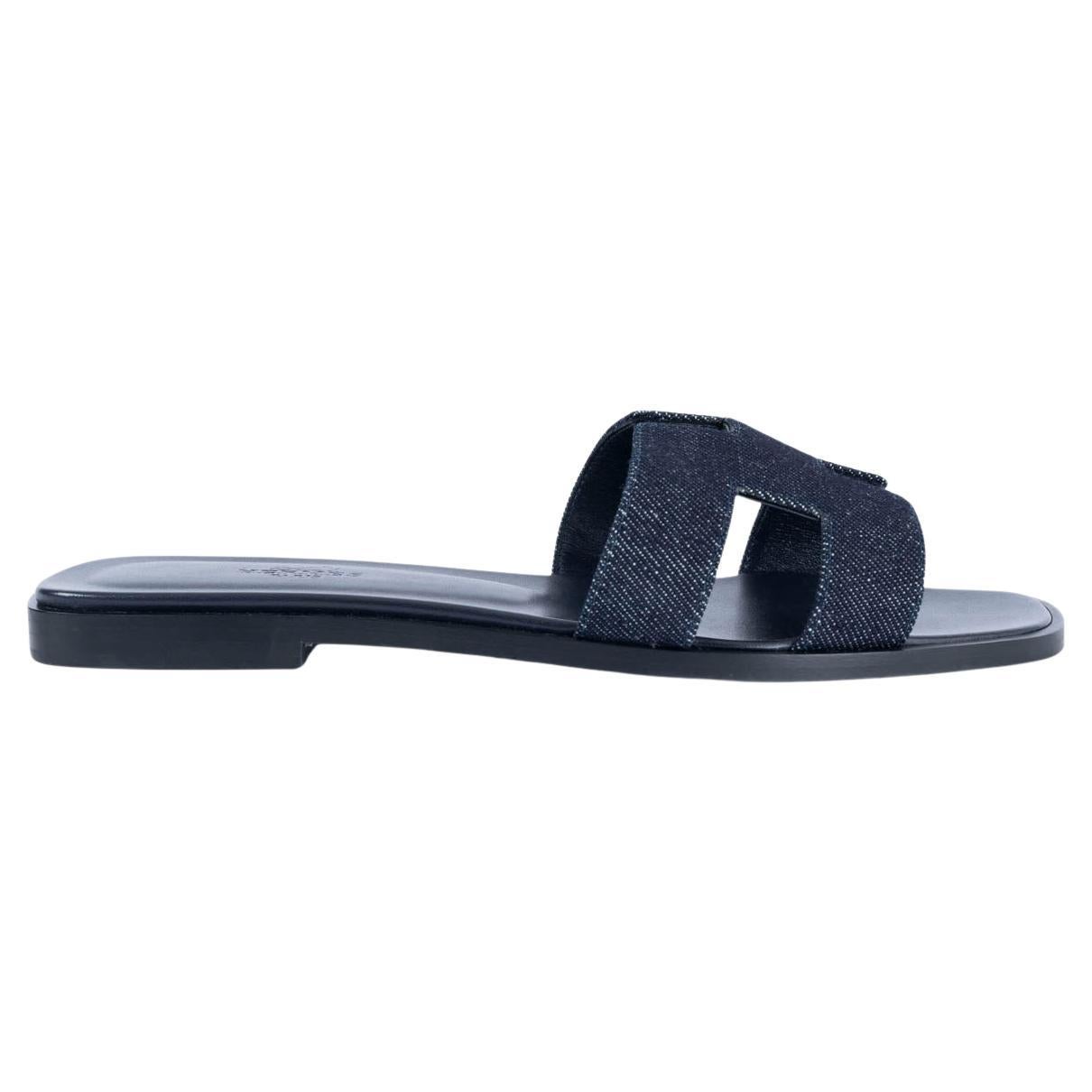 HERMES Bleu Brut blue DENIM ORAN Slides Sandals Shoes 37.5 For Sale