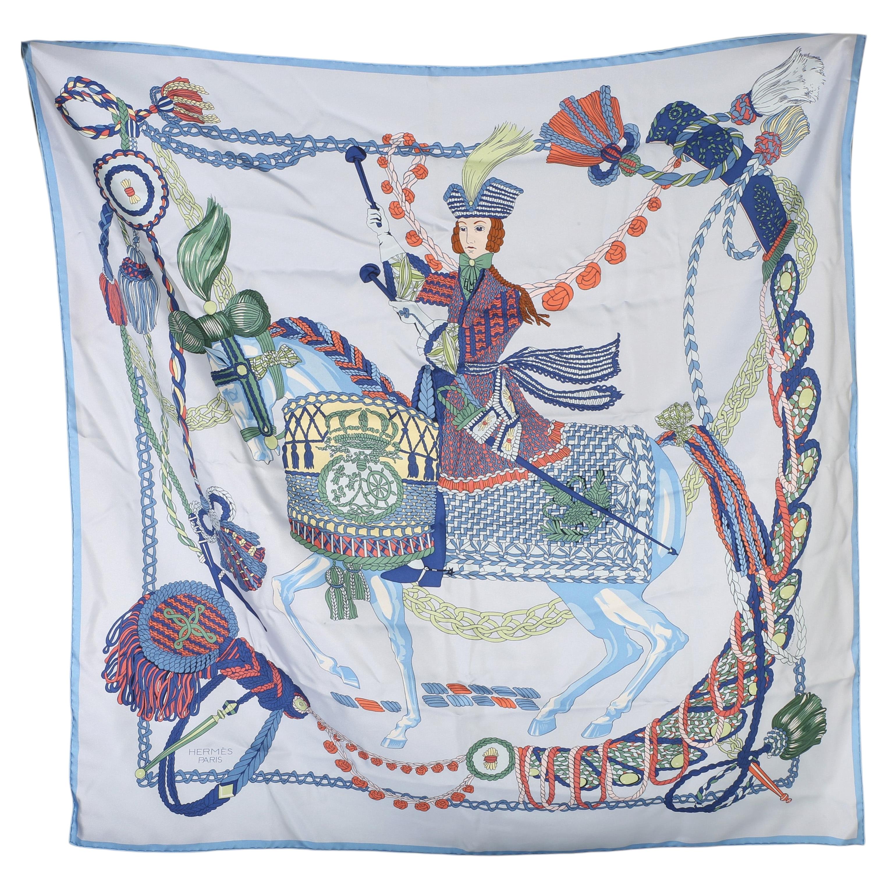 Pañuelo de seda «Le Timbalier» de Hermès, color azul cielo, 90 en venta