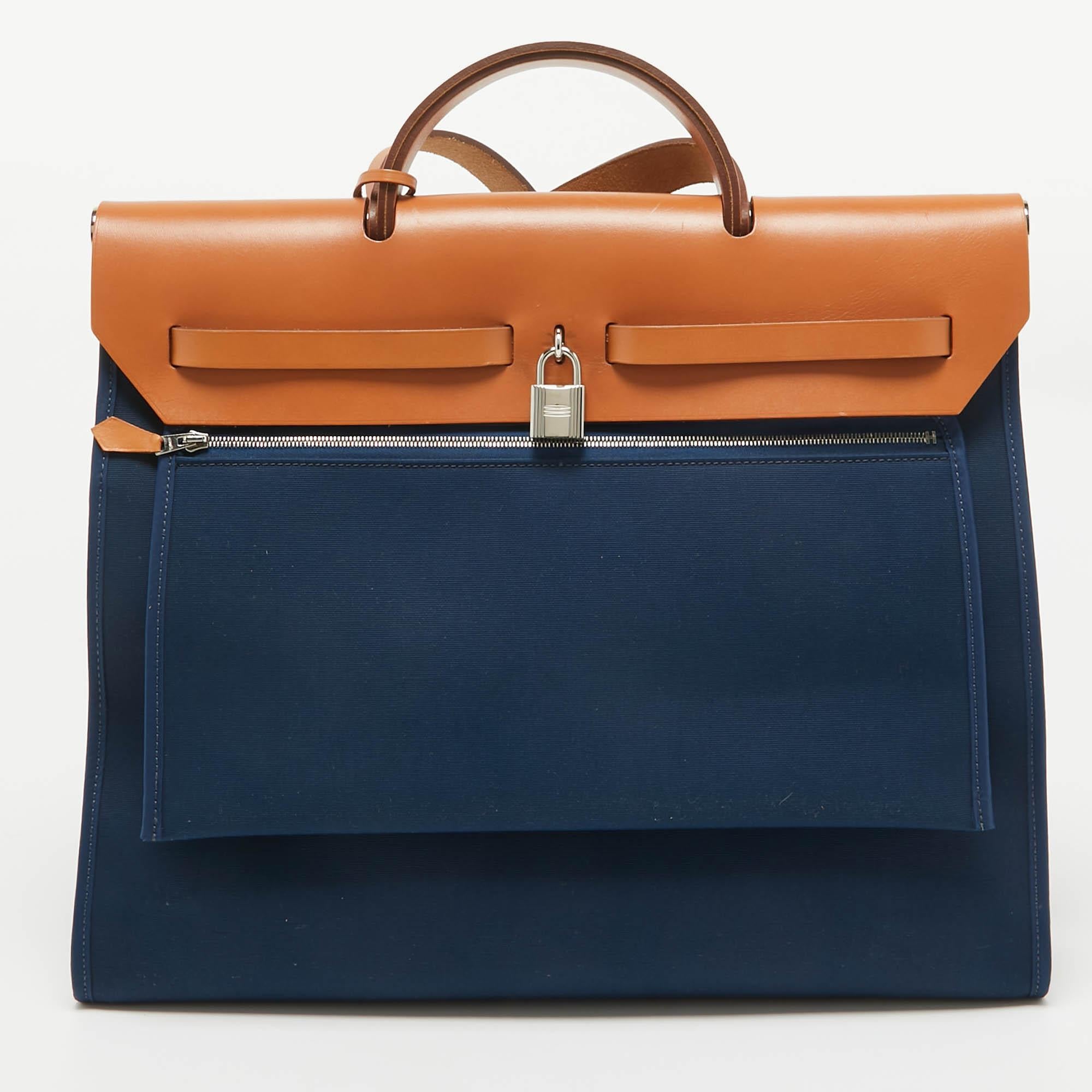 Hermes Bleu De Malte/Natural Toile and Vache Hunter Herbag Zip 39 Bag In Good Condition In Dubai, Al Qouz 2