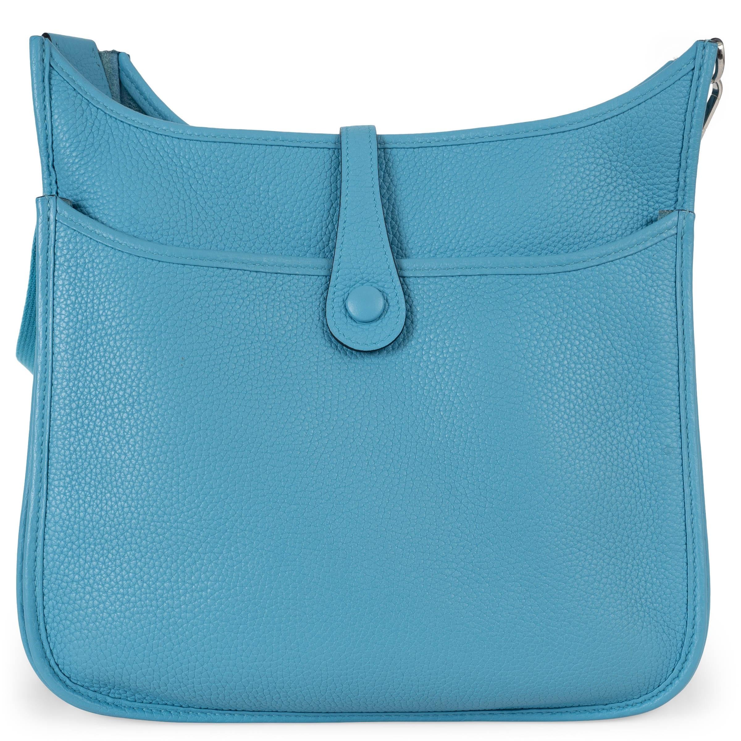 Blue HERMES Bleu du Nord blue Clemence leather EVELYNE 29 Crossbody Bag For Sale