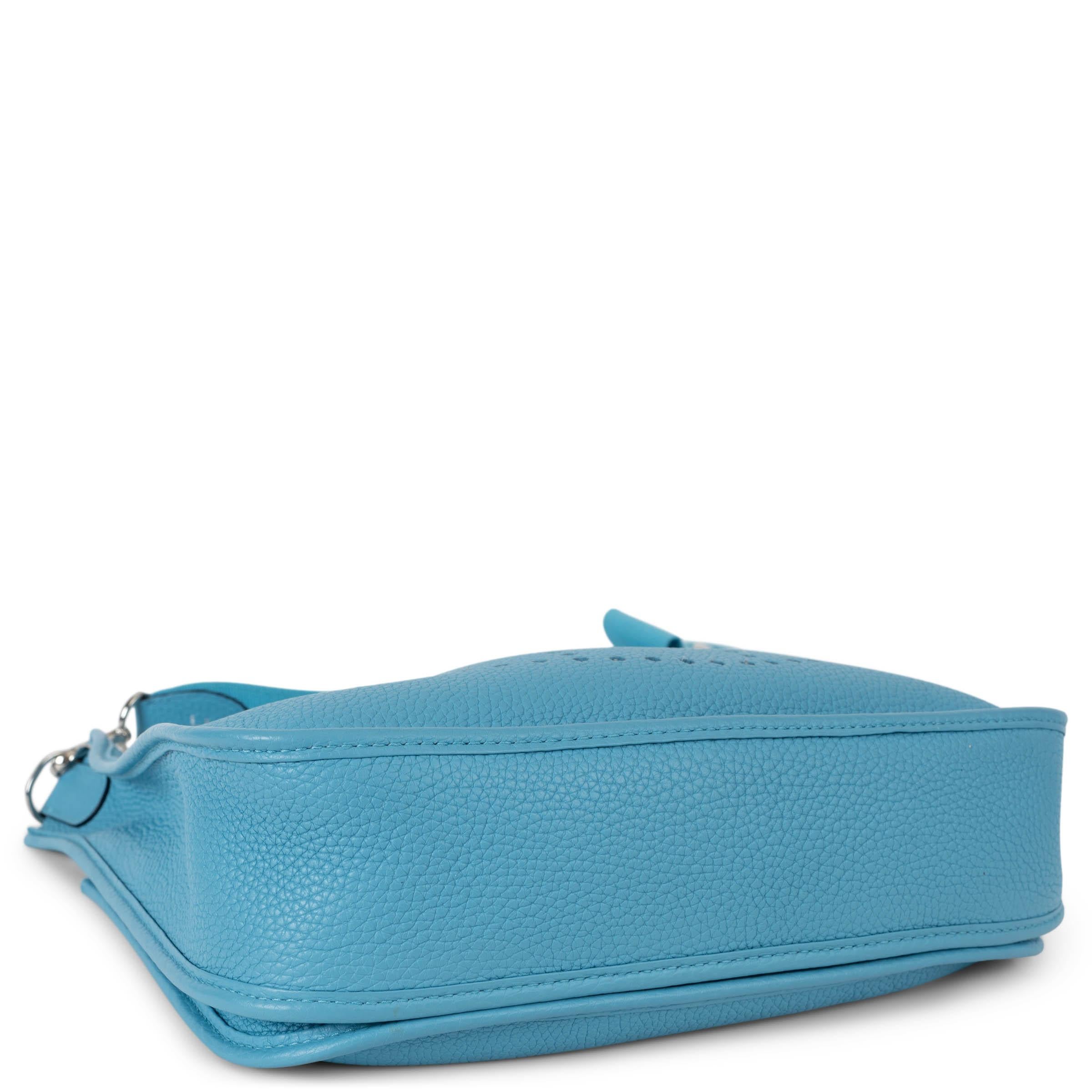 HERMES Bleu du Nord blue Clemence leather EVELYNE 29 Crossbody Bag In Excellent Condition For Sale In Zürich, CH