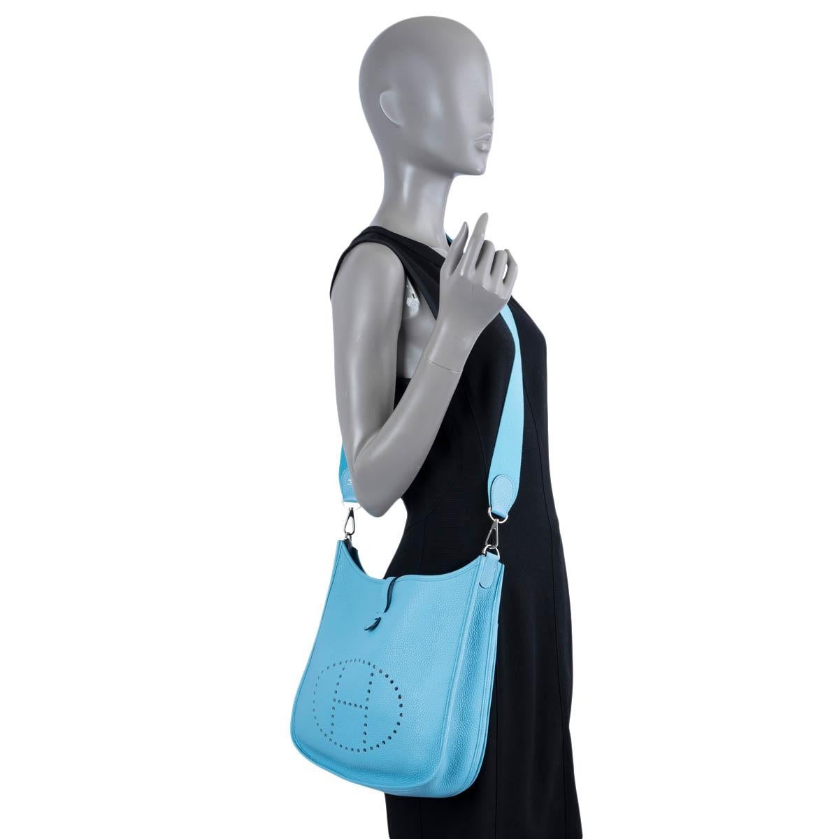HERMES Bleu du Nord blue Clemence leather EVELYNE 29 Crossbody Bag For Sale 4