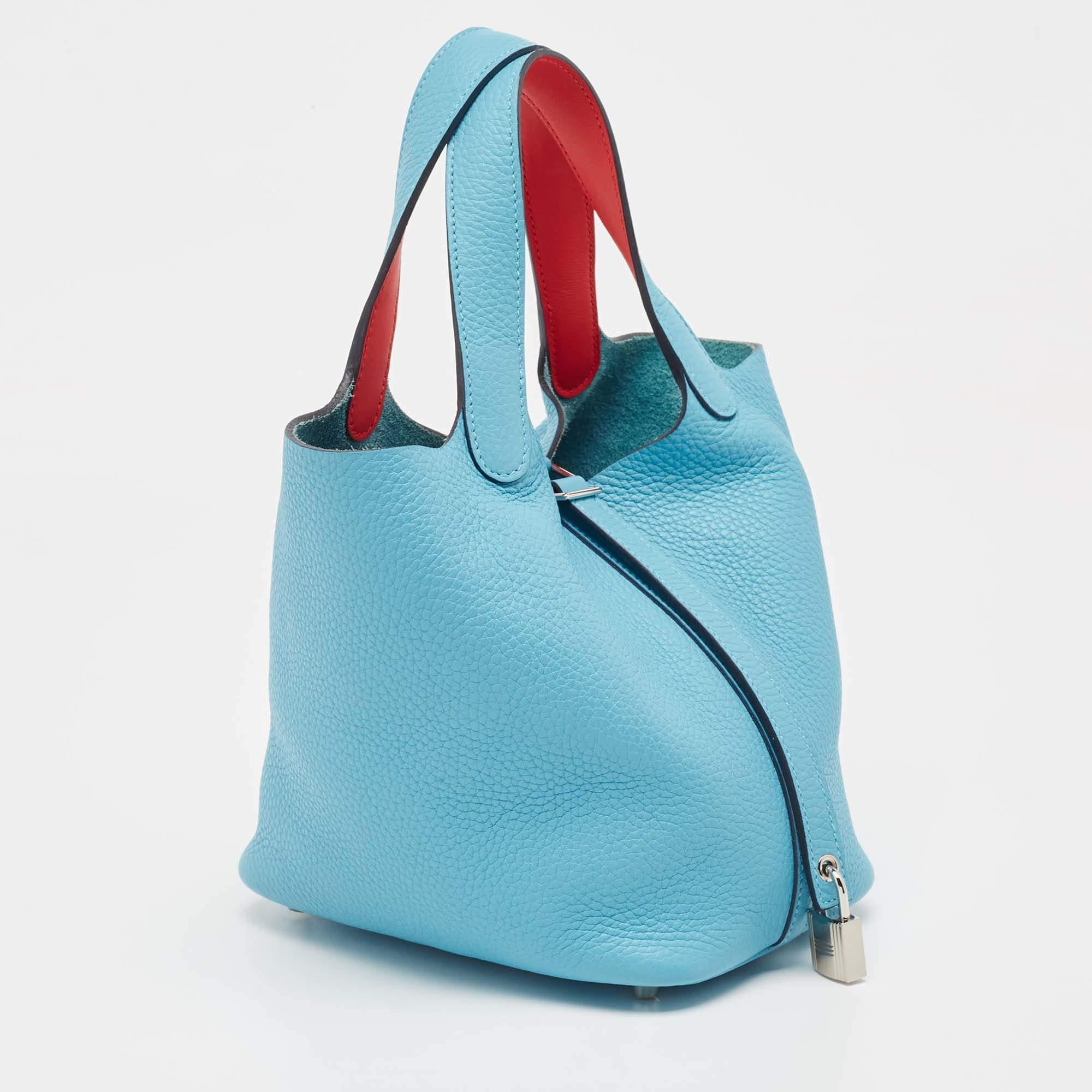 Hermes Bleu du Nord/Rouge de Coeur Taurillon  Leather Picotin Lock 18  Bag In Good Condition For Sale In Dubai, Al Qouz 2