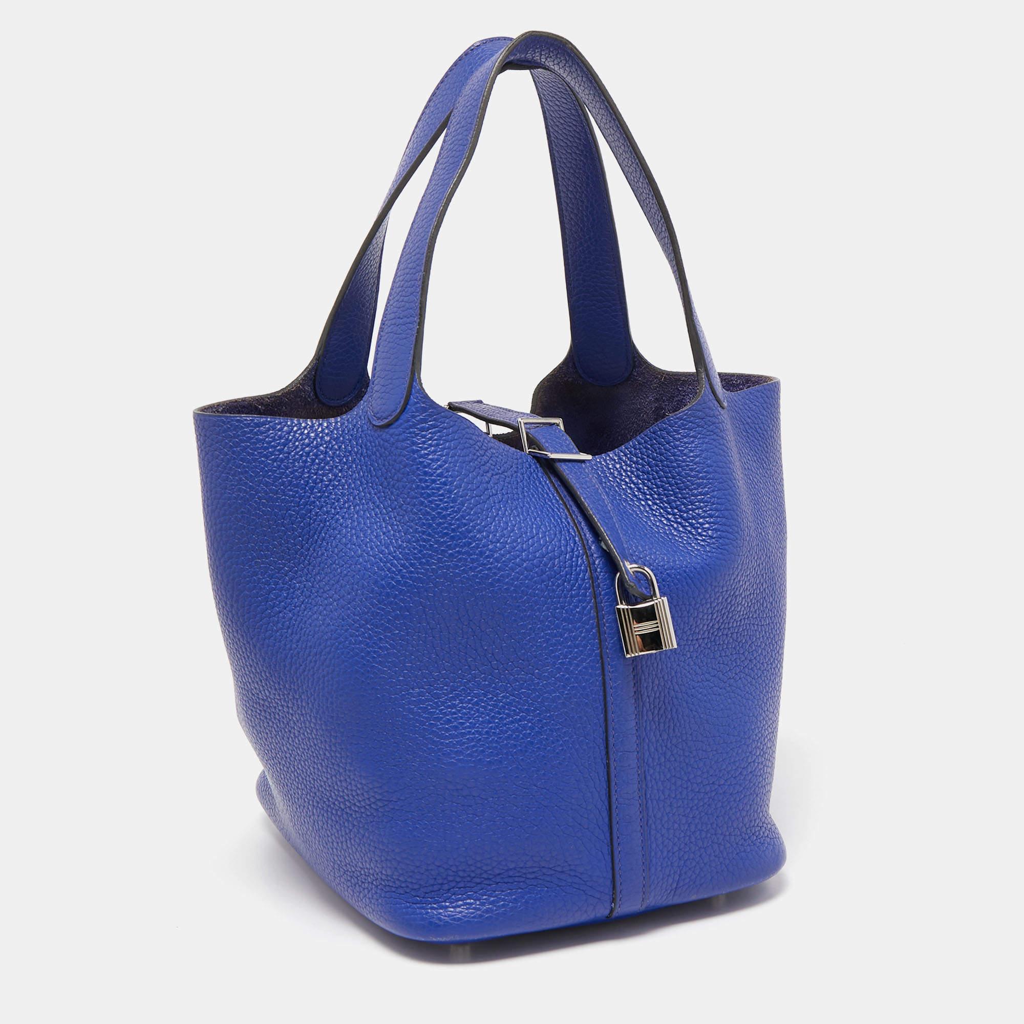 Hermes Bleu Electrique Taurillon Clemence Leather Picotin Lock 22 Bag In Good Condition In Dubai, Al Qouz 2