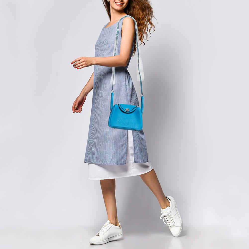 Hermès Bleu Frida Taurillon Clemence Leather Palladium Finish Mini Lindy Bag In New Condition In Dubai, Al Qouz 2