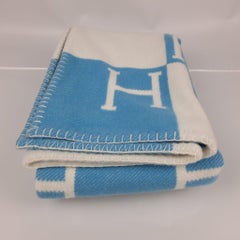 Hermes Babydecke Bleu Genièvre / Blanc Avalon