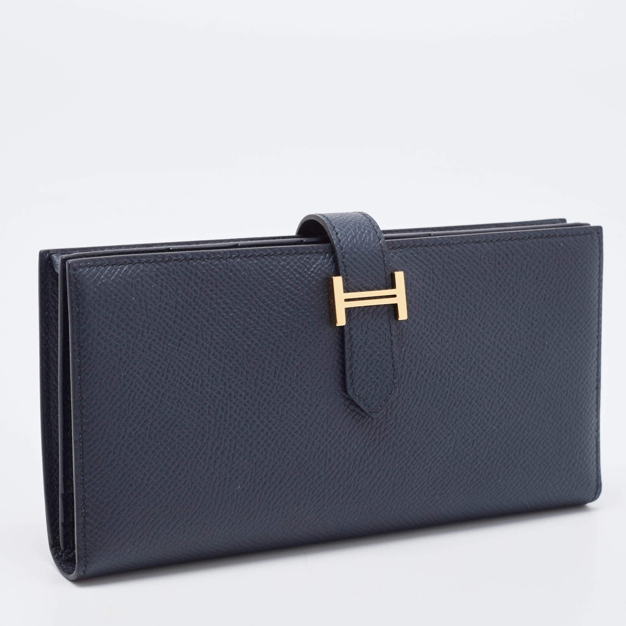 Hermes Bleu Indigo Epsom Leather Gold Finish Bearn Wallet In Excellent Condition In Dubai, Al Qouz 2