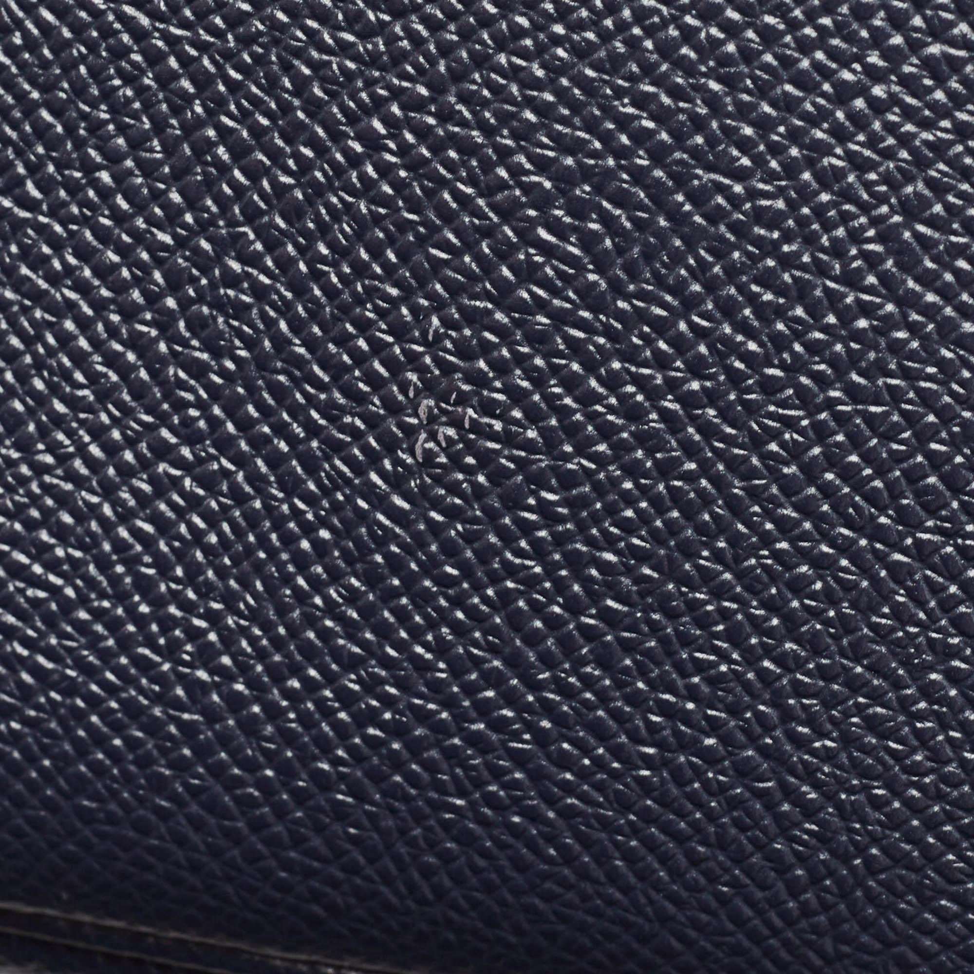 Hermes Bleu Indigo/Noir/Terre Battue Epsom Leather Picotin Lock Tressage 22 Bag For Sale 10