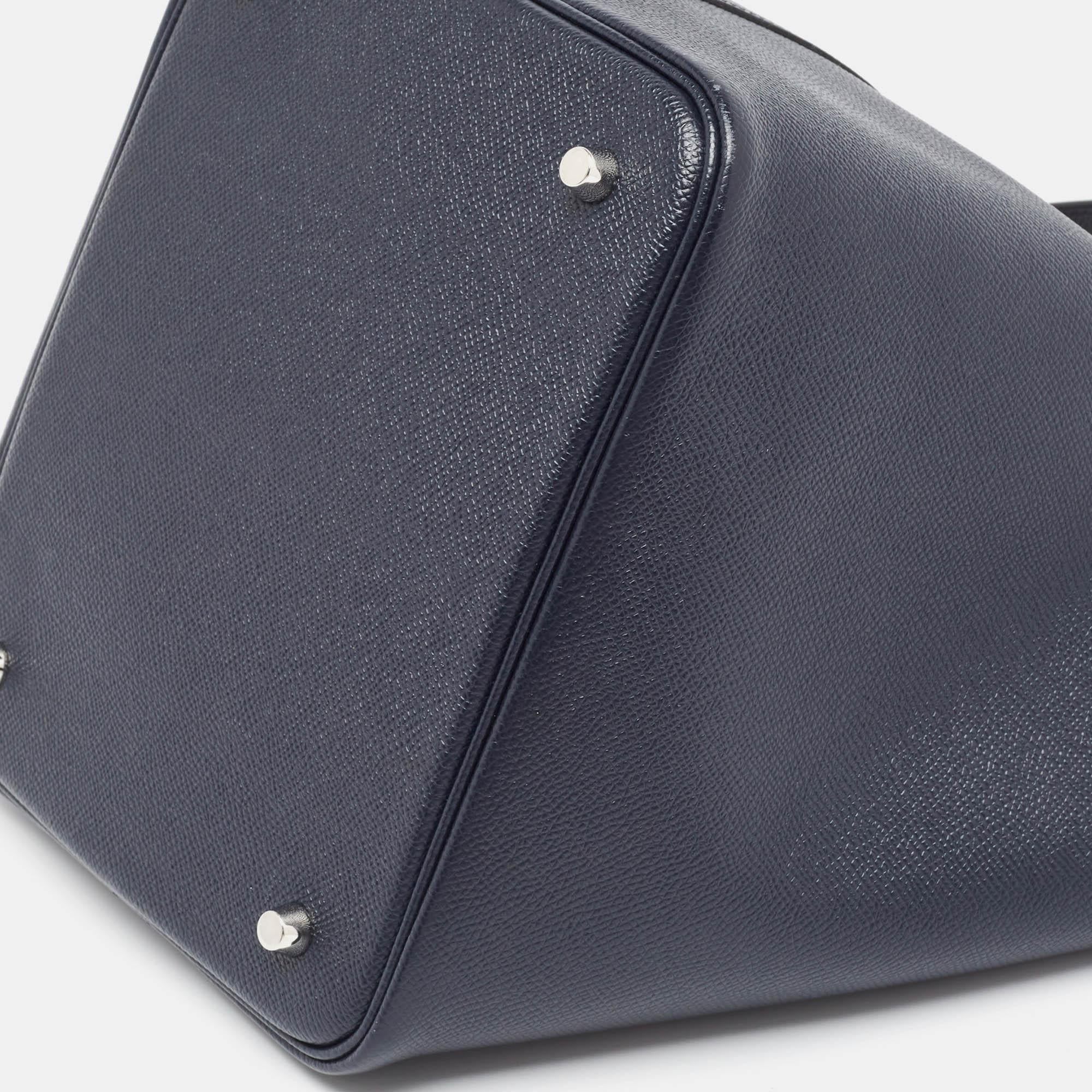 Hermes Bleu Indigo/Noir/Terre Battue Epsom Leather Picotin Lock Tressage 22 Bag For Sale 16