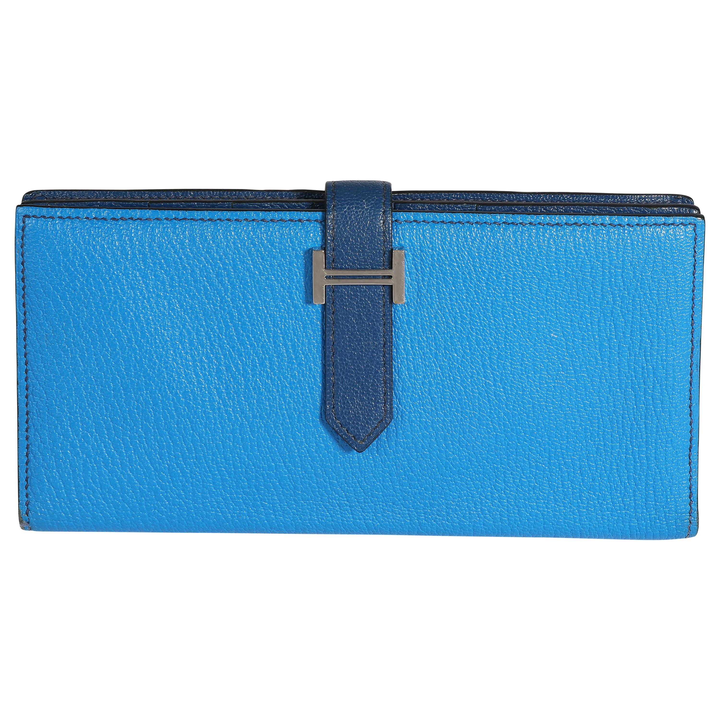 Hermès - Portefeuille Béarn en cuir de chévre bleu Izmir et bleu saphir PHW en vente