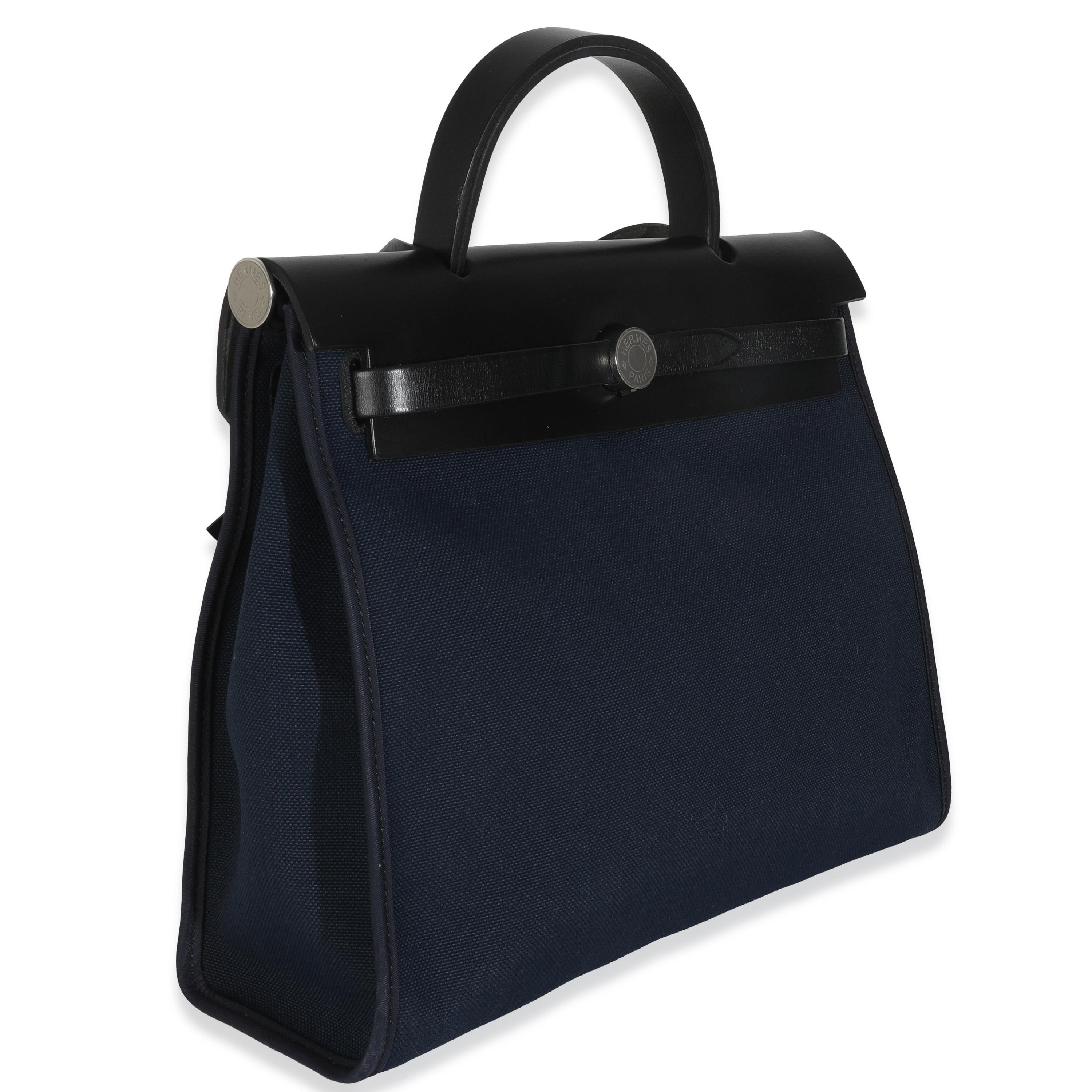 Nero Hermès Bleu Marine Bleu Saphire Military Toile Vache Hunter Herbag Zip 31 PM PHW in vendita