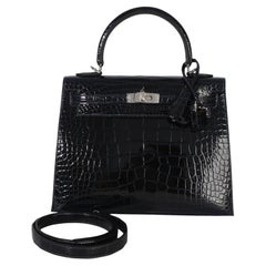 Hermès Bleu Marine Shiny Alligator Mississippiensis Sellier Kelly 25 PHW