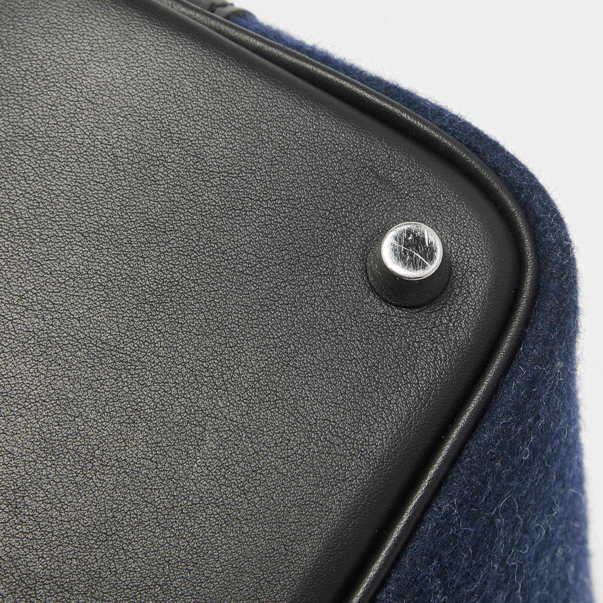 Hermes Bleu Nuit/Noir Feutre und Swift Leder Picotin Lock 18 Tasche im Angebot 2