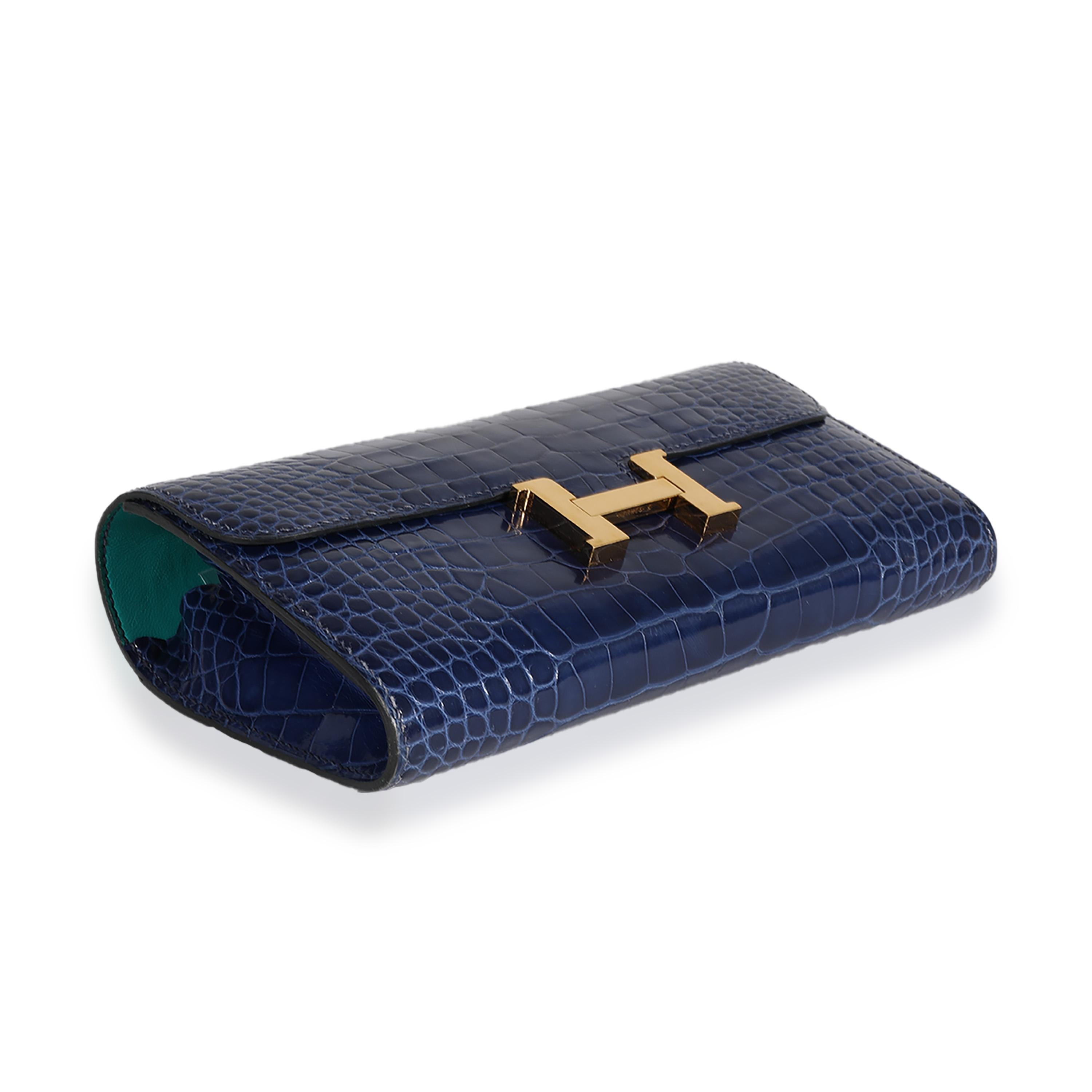 Hermès Bleu Saphir & Bleu Paon Shiny Alligator Constance Wallet GHW In Excellent Condition In New York, NY