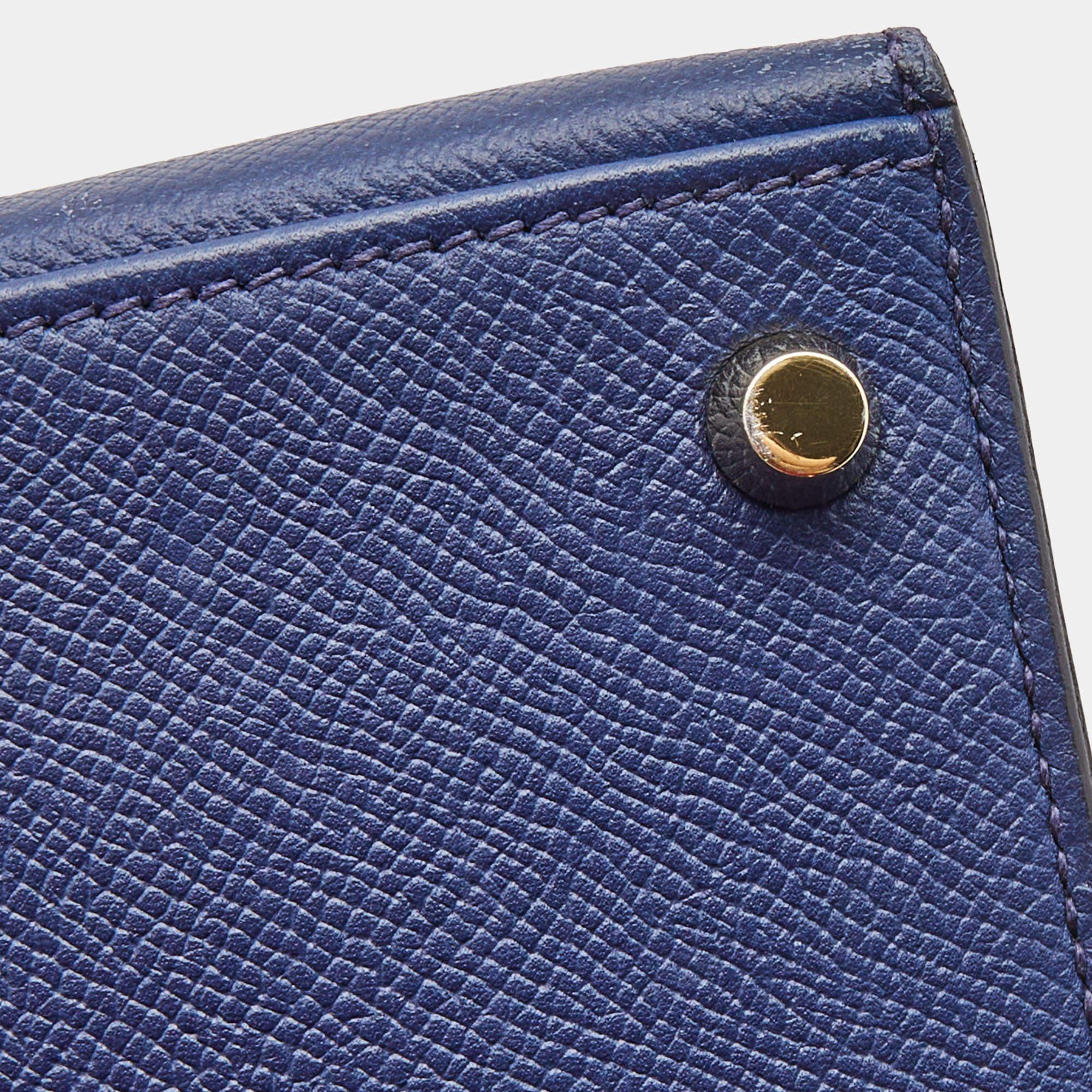 Hermes Bleu Saphir Epsom Leather Gold Finish Kelly Sellier 28 Bag 9