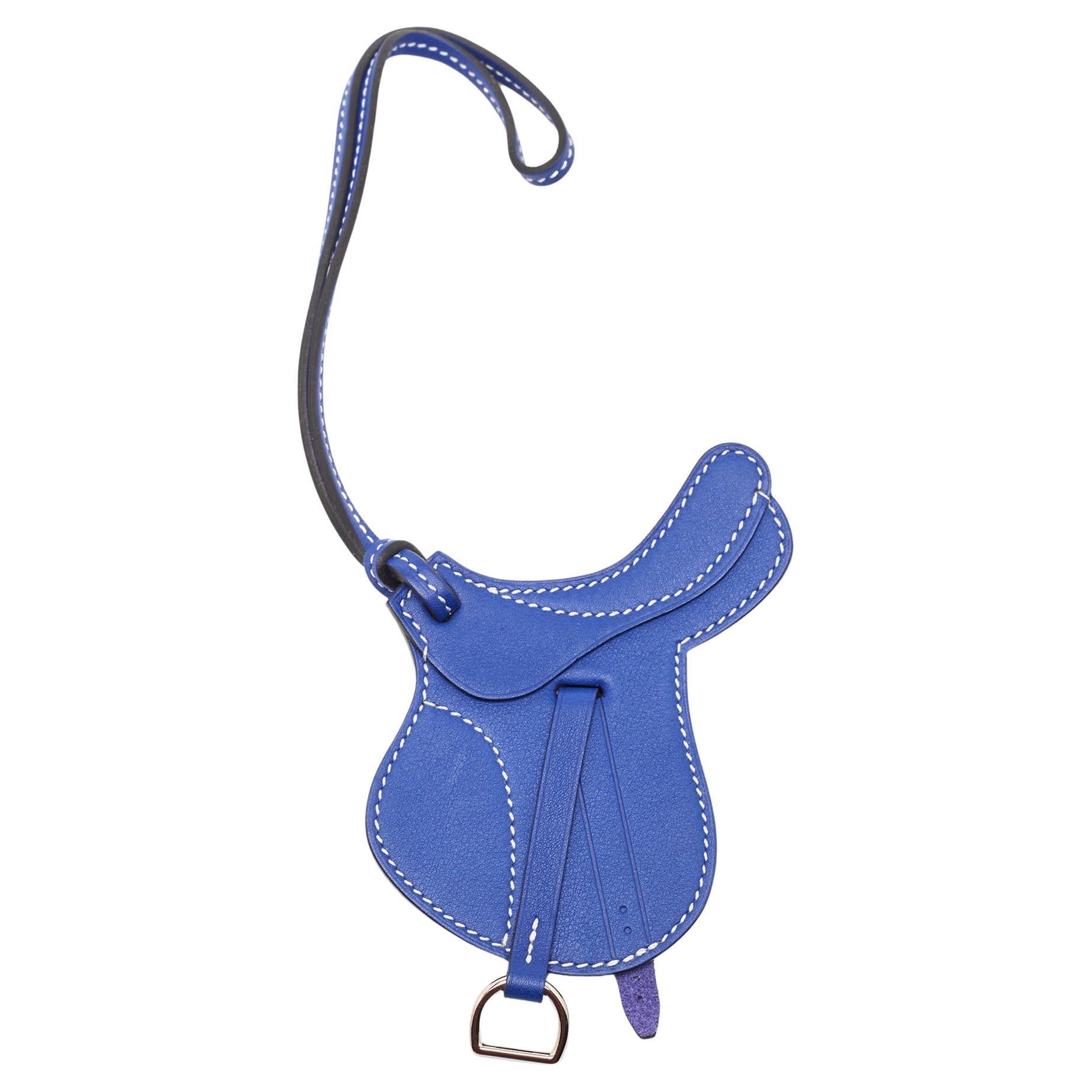 Hermes Bleu Saphir Swift Cuir Paddock Selle Horse Saddle Bag Charm en vente