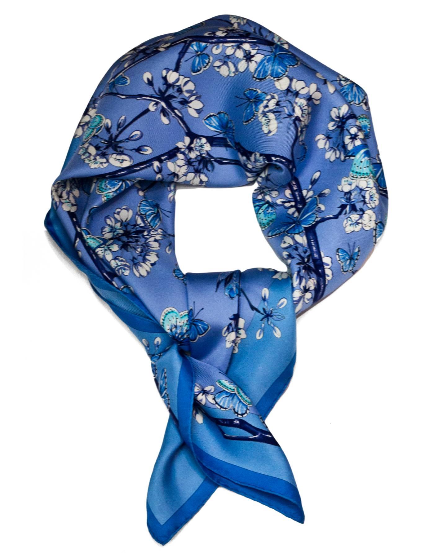 Hermes Blue & White Vol Amoureux des Azures Silk 90cm Scarf

Made In: France
Color: Blue, white
Composition: 100% Silk
Retail Price: $395 + tax
Overall Condition: Excellent pre-owned condition
Included: Hermes box

Measurements:
Length: 35