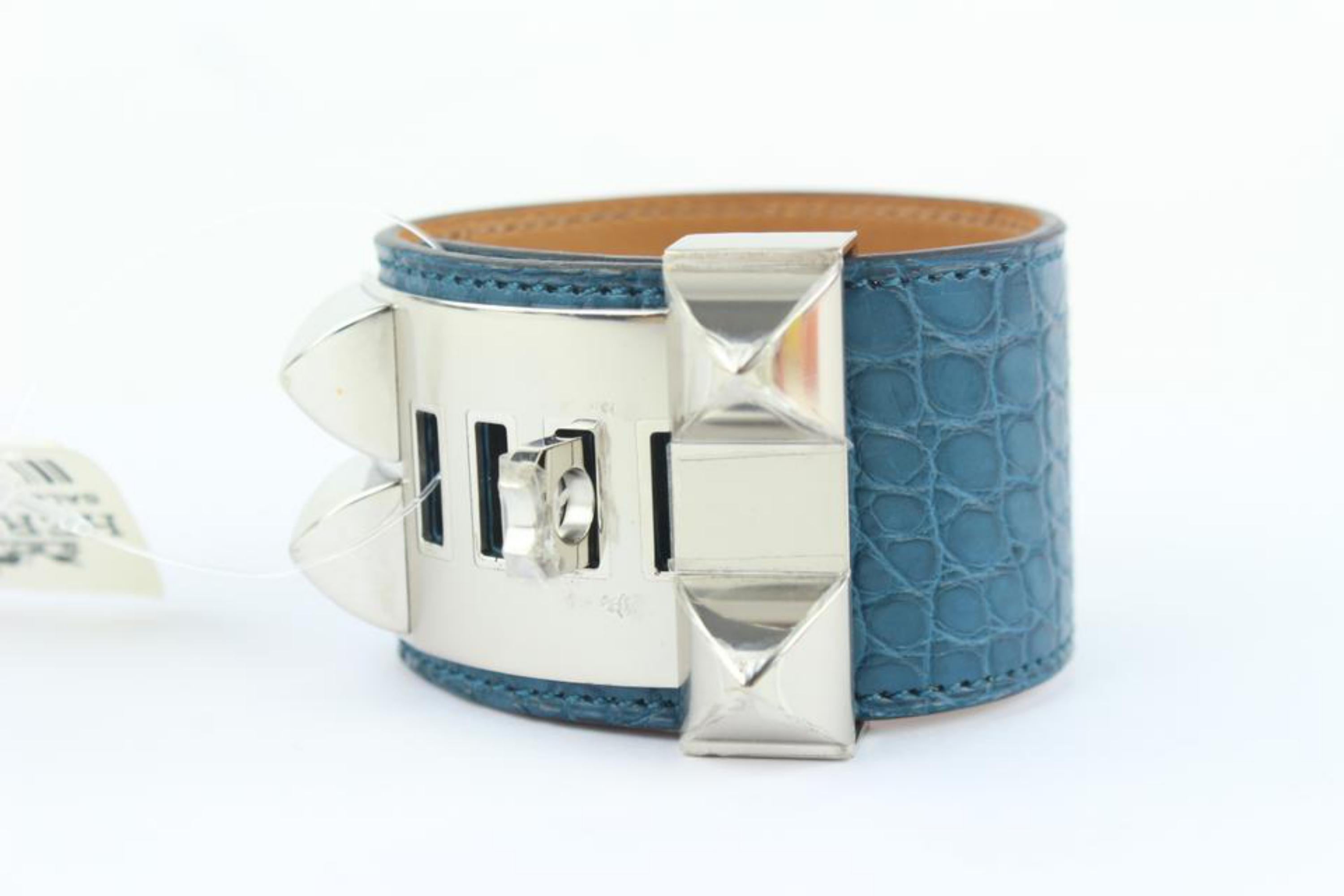 Women's Hermès Blue Alligator Collier De Chien Cdc Cuff 20hz1009 Bracelet For Sale