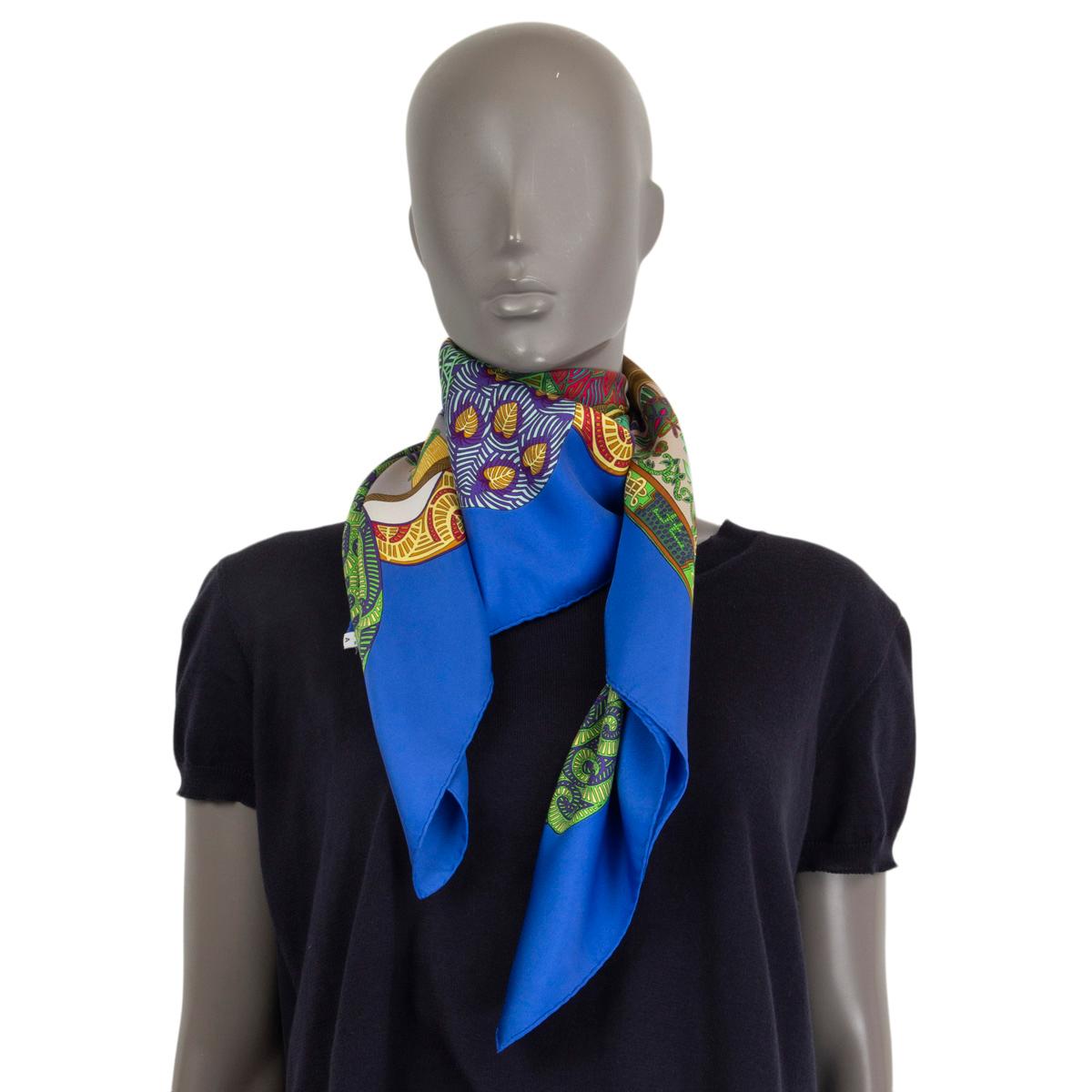 Hermès - ART DES STEPPES 90 - Écharpe en soie bleue en vente 2