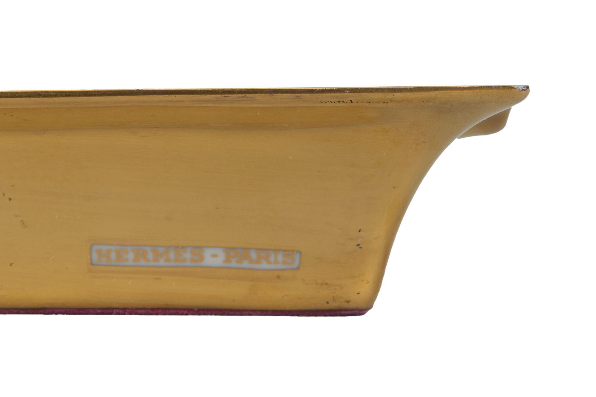 Posacenere in porcellana Hermès Blue Bird Gold In condizioni ottime in vendita a West Hollywood, CA