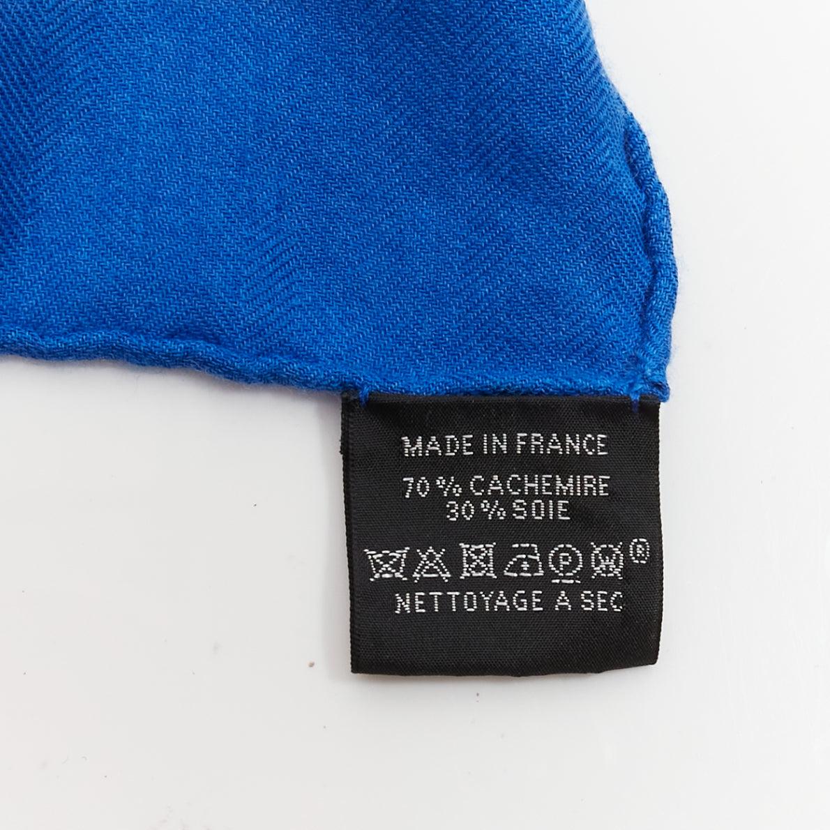 HERMES blue cashmere silk colorblock equestrian horse 135cm square scarf For Sale 3
