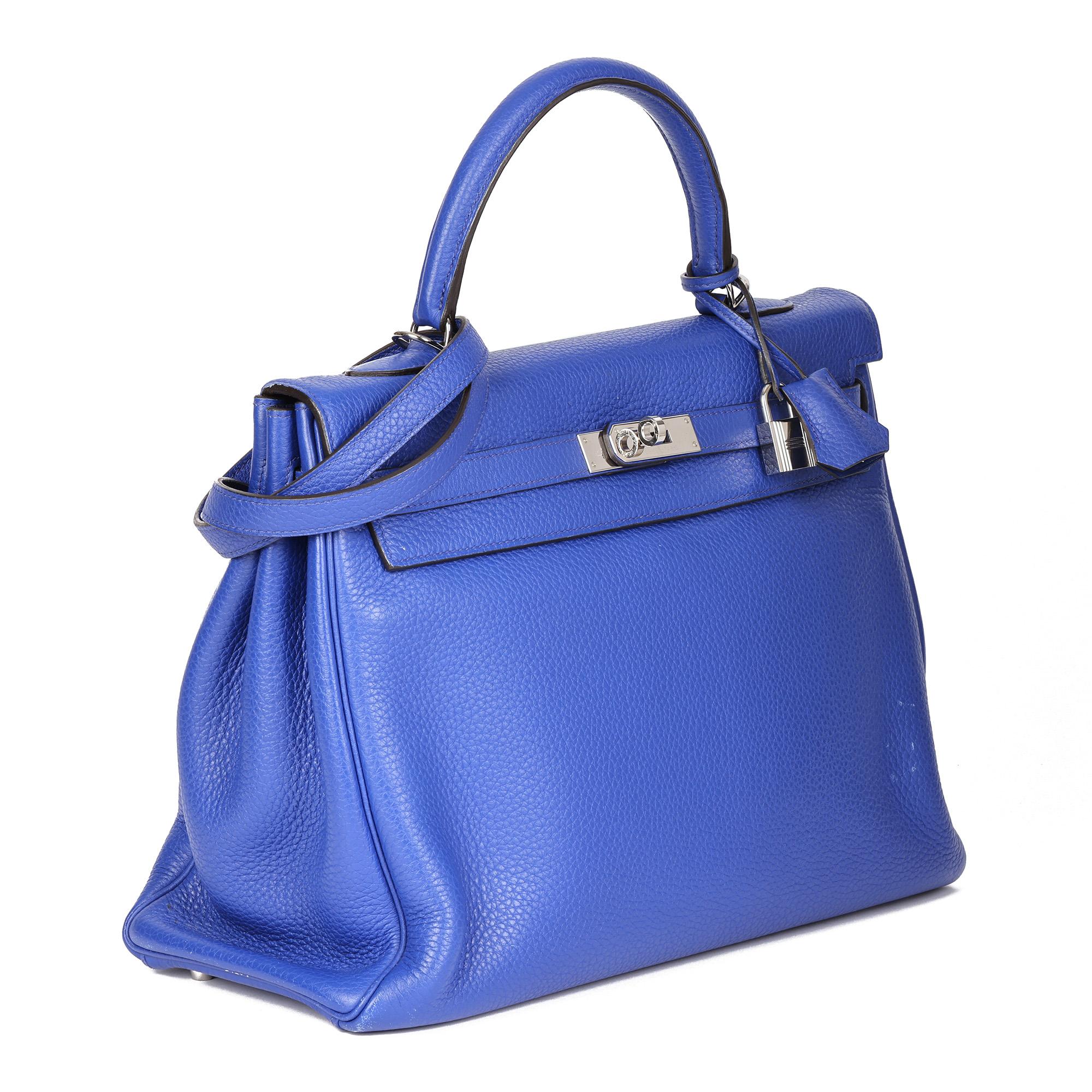 HERMÈS
Blue Electric Clemence Leather Kelly 35cm Retourne

Serial Number: [O]
Age (Circa): 2011
Accompanied By: Hermès Dust Bag, Padlock, Clochette, Keys, Shoulder Strap
Authenticity Details: Date Stamp (Made in France)
Gender: Ladies
Type: Top