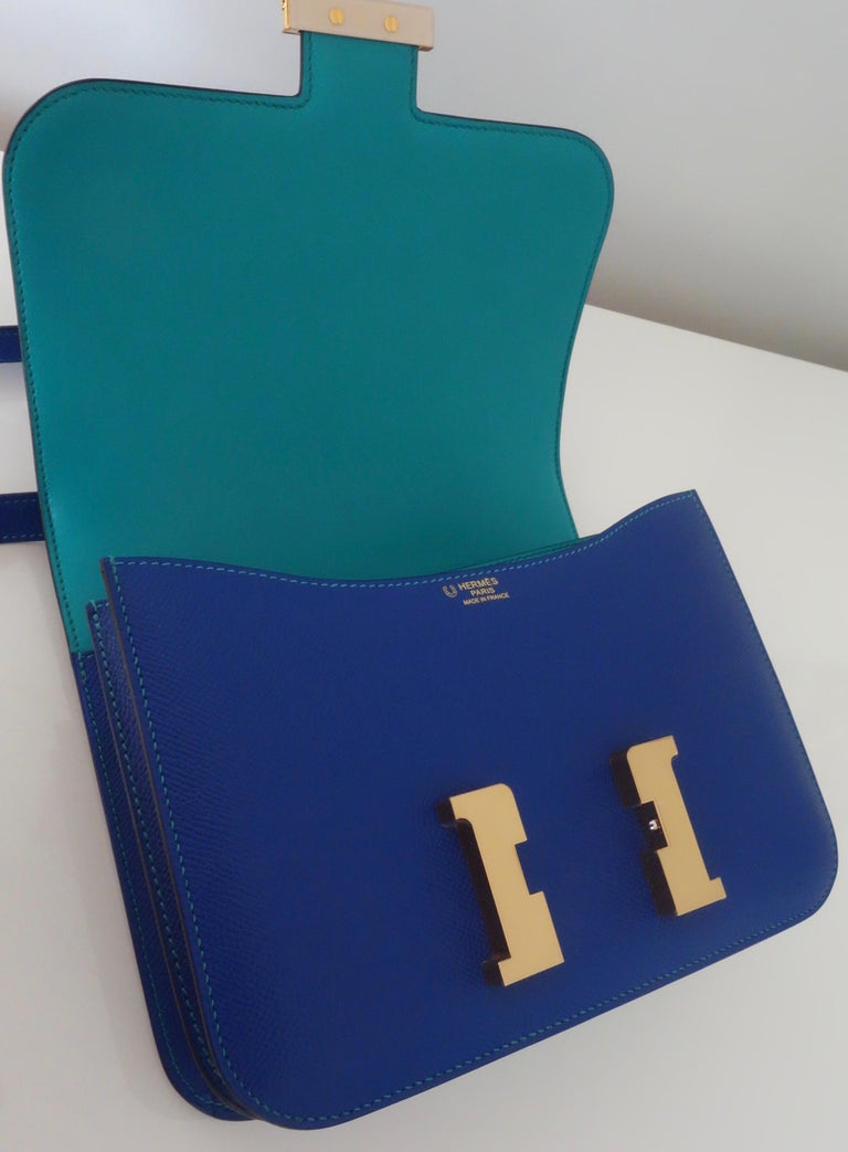 Hermès Blue Electric and Paon Epsom HSS Horseshoe Bi-Color Constance ...