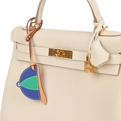 Terre Cuite Butler, Blue Electric & Vert Vertigo Swift Paddock Bombe Charm