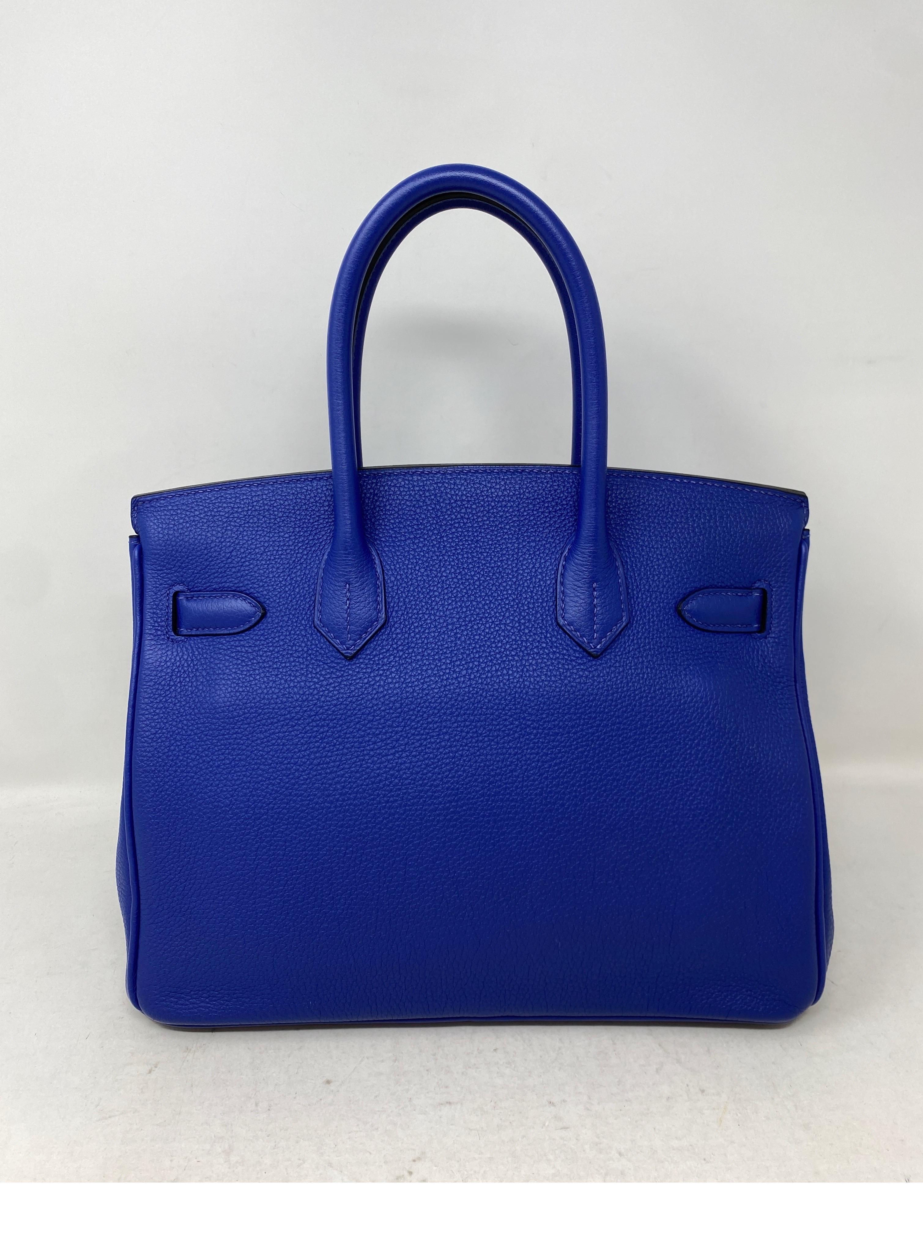 Hermès - Sac Birkin 30 Electrique bleu  2