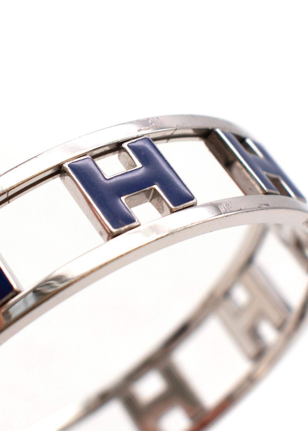 Hermes palladium plated metal and blue enamel Rondo bracelet

H logo rotating. Palladium. 
Comes with dustbag