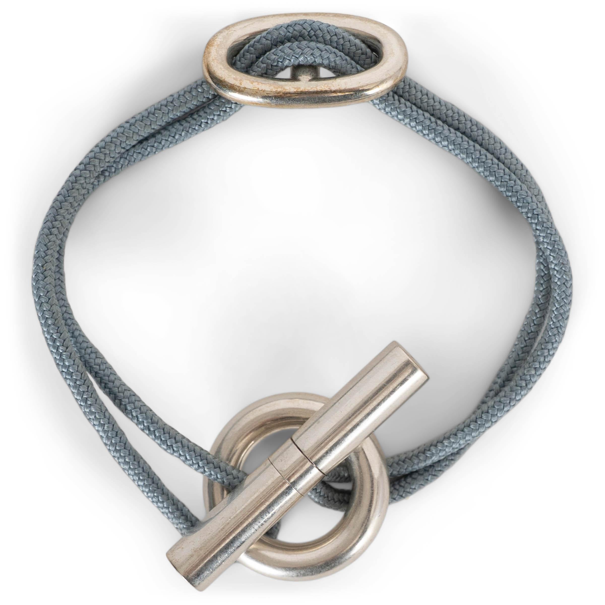 HERMES - Bracelet SKIPPER GM CHAINE D
ANCRE - Cordon de soie bleu gris - Argent