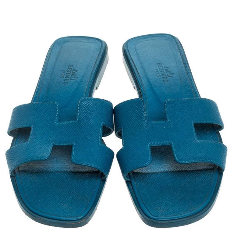 Hermes Blue Leather Oran Flat Slides Size 37.5 For Sale at 1stDibs