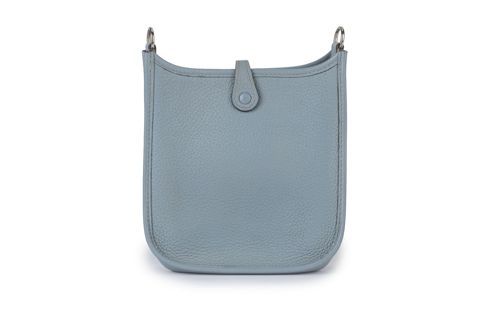 Hermès Blue Lin Mini Evelyne Cross Bag In condizioni ottime in vendita a West Hollywood, CA