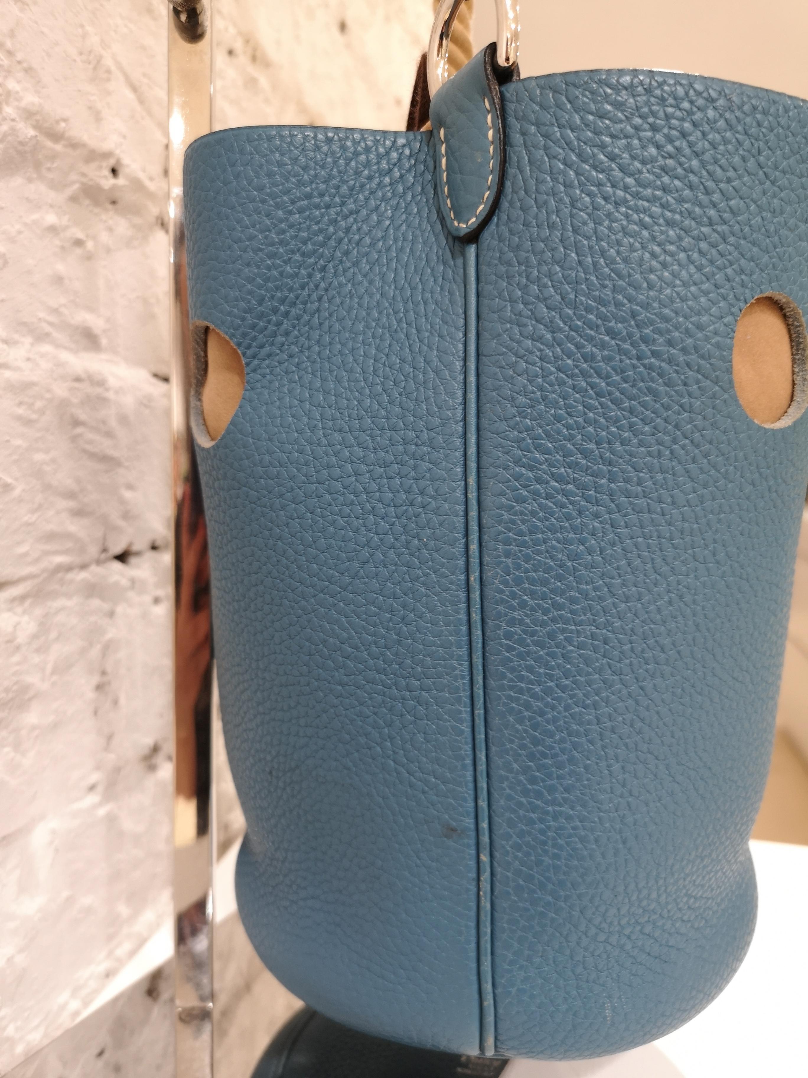 Hermes Blue Mangeoire Bag In Excellent Condition In Capri, IT