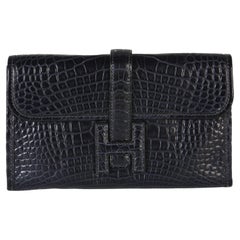Hermès Blue Marine Matte Mississippi Alligator Mini Jige Clutch