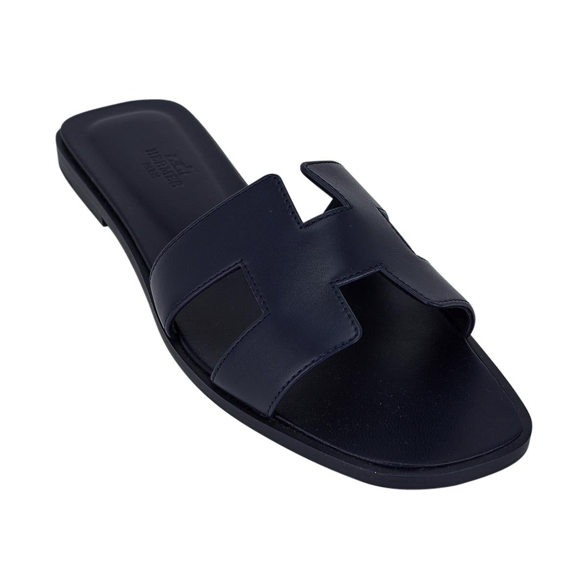Women's Hermes Blue Marine Oran Sandal Box Calfskin Leather Flat Shoes 37.5 / 7.5