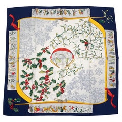 Seidenschal „Blue Neige d'Antan“ von Hermès