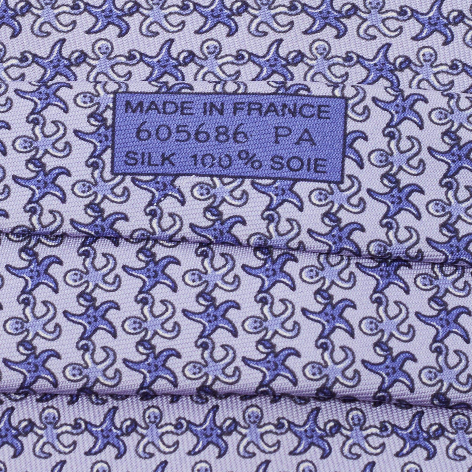 Made in France using 100% silk, this Hermes tie for men has prints of octopus and starfish all over. This finely-tailored accessory will add a charming finish.

Includes
Original Dustbag