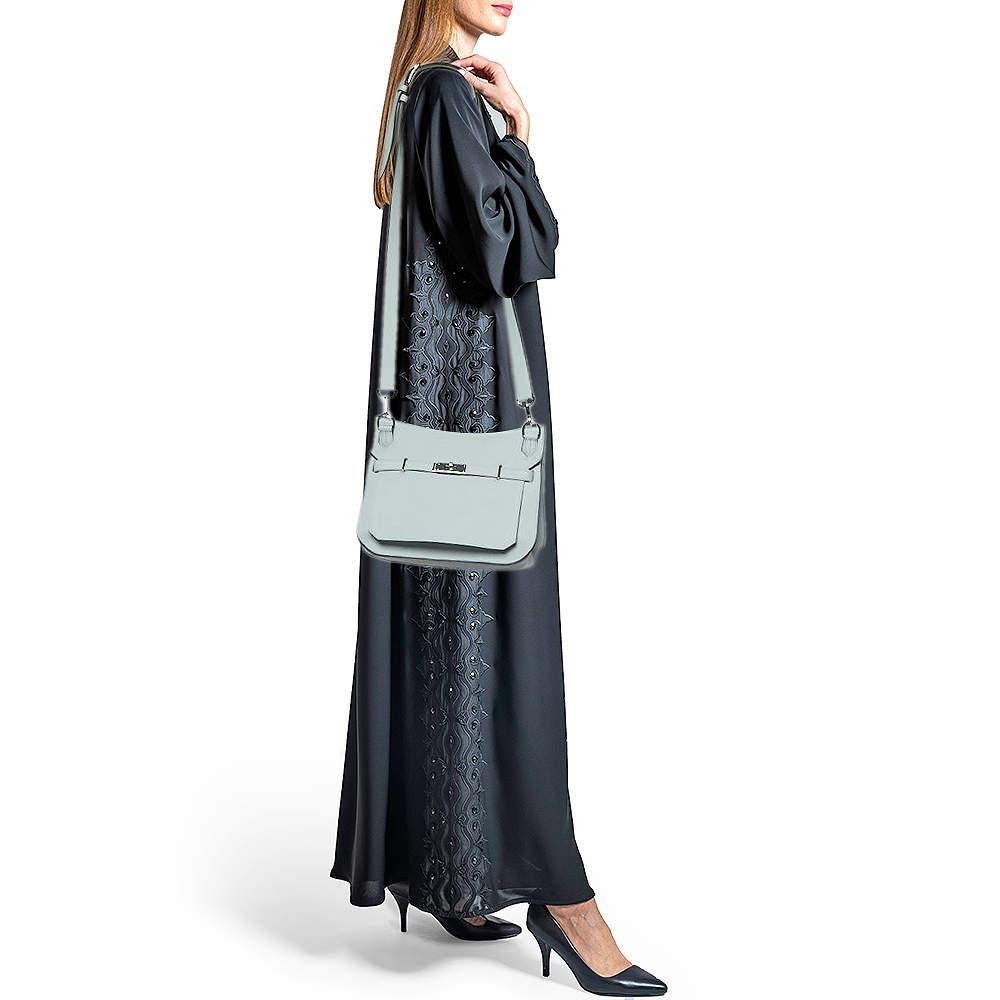 First introduced as a part of the Fall 2008 Collection this Jypsiere comes with a design that delightfully resembles the famous Hermès Birkin and Kelly. It is a more casual design of the iconic handbags and it comes crafted from Taurillon Clemence