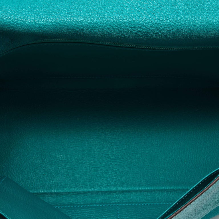 Hermes Blue Paon Chevre de Coromandel Leather Palladium Hardware Kelly  Sellier 25 Bag Hermes