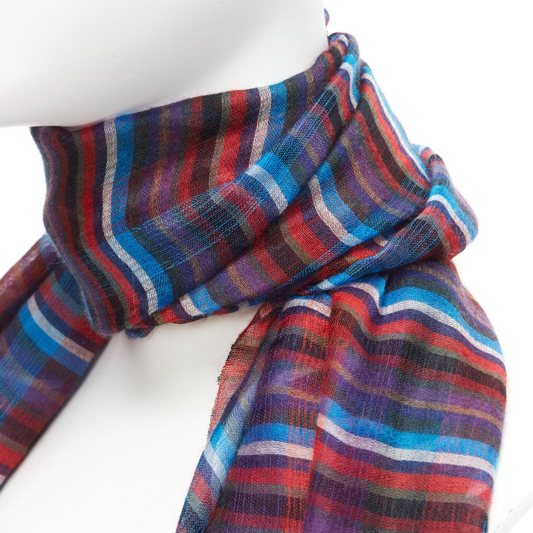 Hermès blue red checkered cashmere silk long wrap rectangular scarf
Reference: AAWC/A00836
Brand: Hermès
Material: Cashmere, Silk
Color: Blue, Red
Pattern: Checkered
Made in: Nepal

CONDITION:
Condition: Excellent, this item was pre-owned and is in