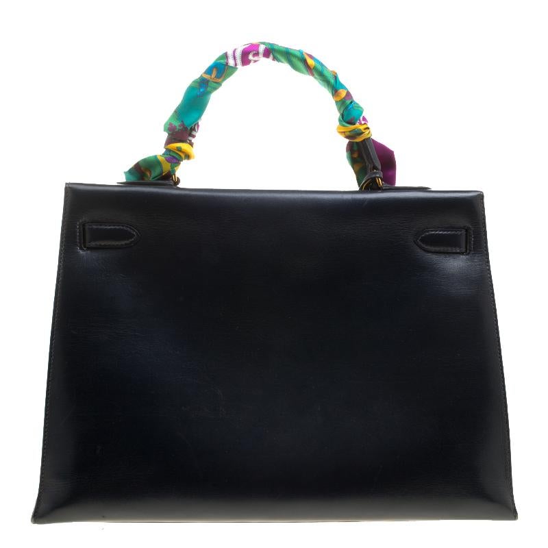 Your wait to own a Hermes Kelly Sellier 35 is now over! Inspired by none other than Grace Kelly of Monaco, Hermes Kelly is carefully hand stitched to perfection. The Maison doesn't fail to impress us with this piece, the side stitches for a Sellier